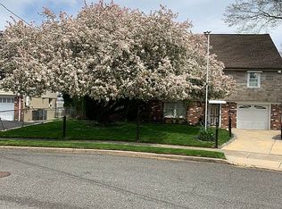 10 Couchon Dr, Little Ferry, NJ 07643