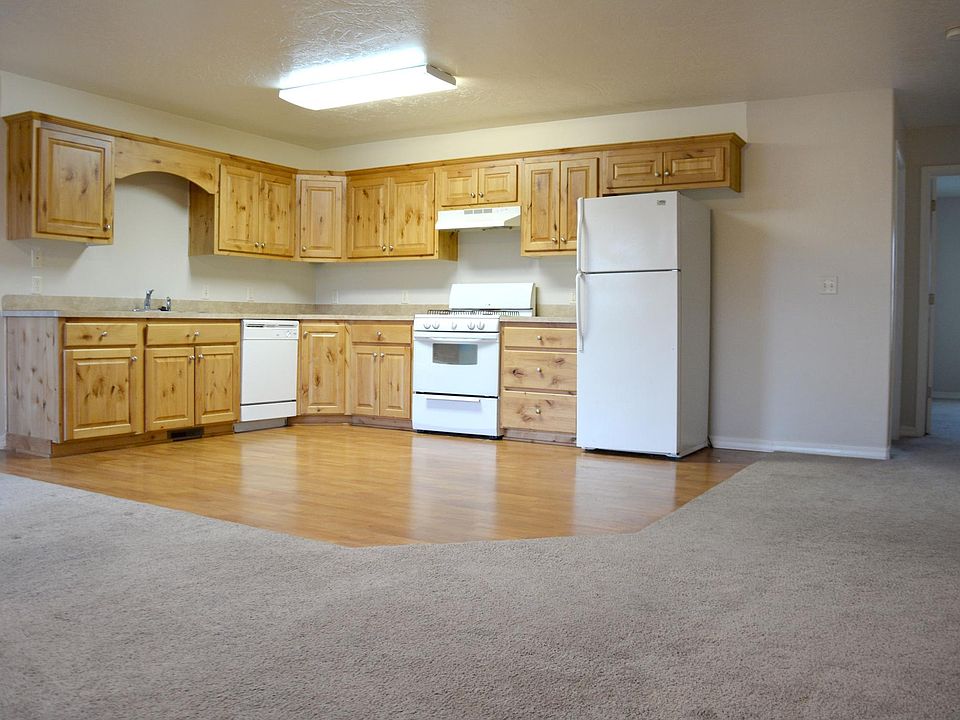 SHELLEY APARTMENT