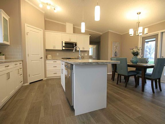5th image of 7049 48th St