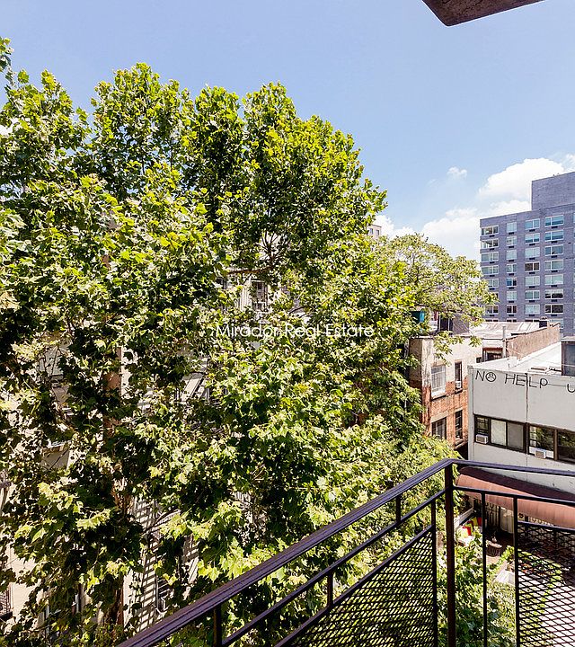 1st image of 85 E 10th St #5R***^