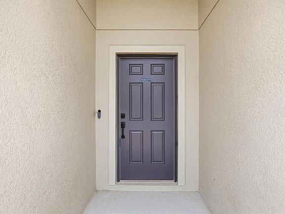 5th image of 680 SWALLOWTAIL DRIVE