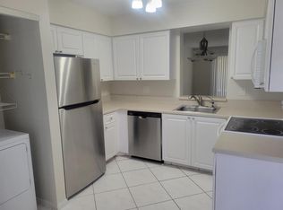 7301 Amberly Ln APT 102, Delray Beach, FL 33446
