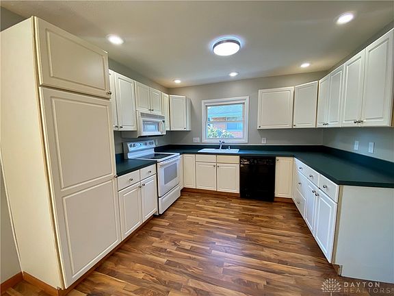 4th image of 189 Kiser Dr