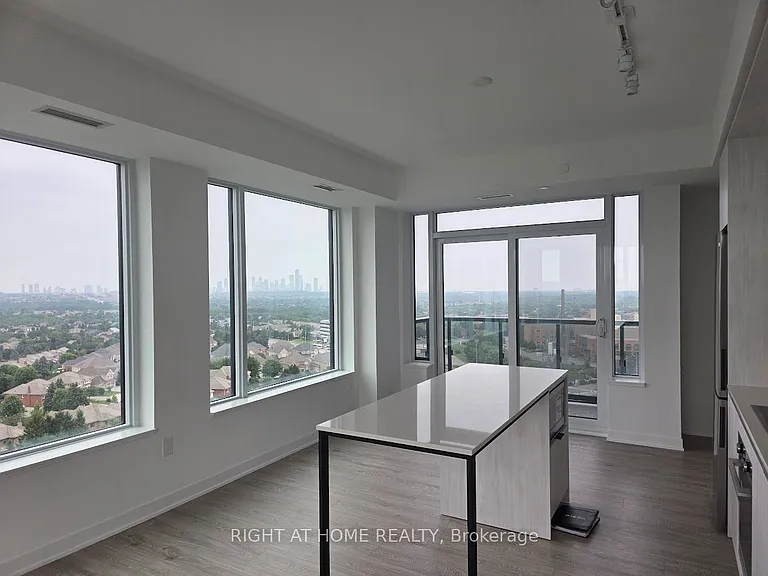2495 Eglinton Ave W #1410 — Photo 4