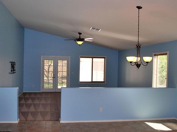 4th image of 1748 E Caborca Dr