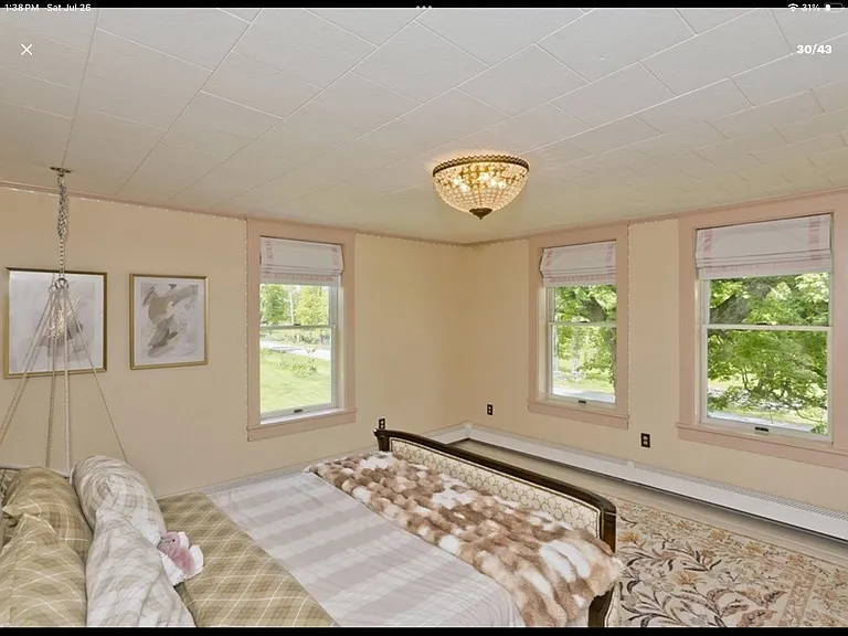 1049 Upper Church St — Photo 27