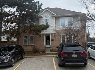 63 Wickstead Ct #33, Brampton, ON