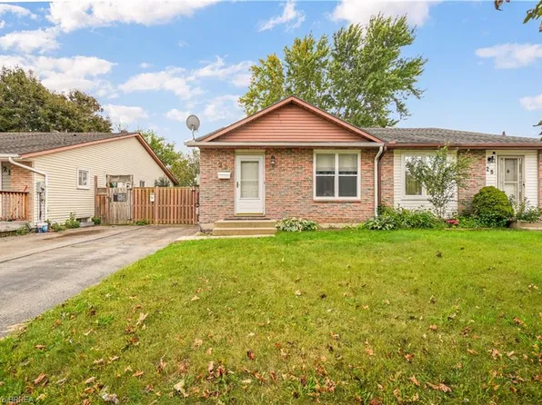 23 Palomino Dr, Brantford, ON N3P 1J6