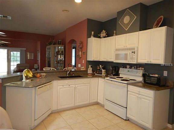 4th image of 2025 Acadia Greens Dr