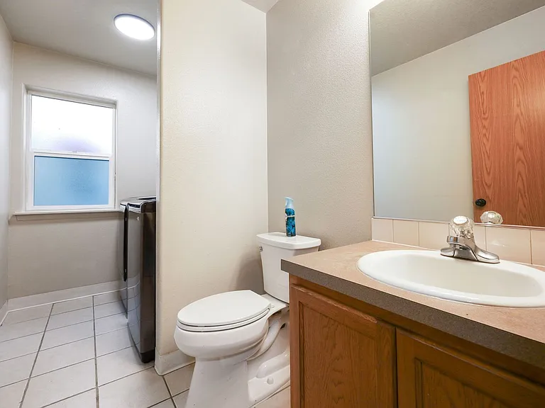 12564 SE Ramona St — Photo 33