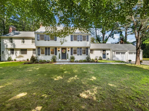 100 Richmond Lane, West Hartford, CT 06117