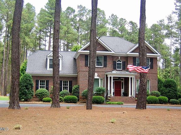 2nd image of 700 Lake Dornoch Drive