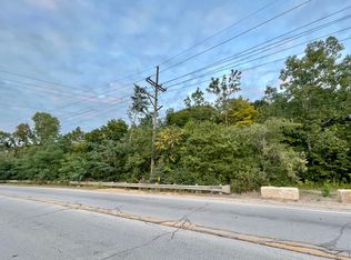 860 S River St, Batavia, IL 60510