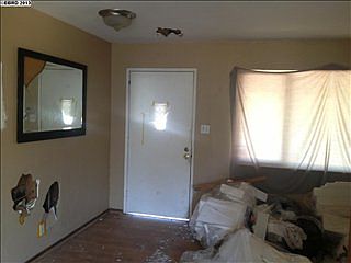 3rd image of 1093 W Cypress Rd