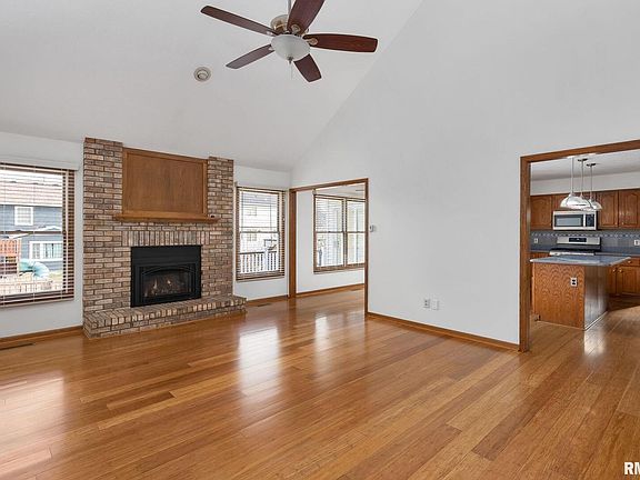 2nd image of 5087 Brentwood Dr