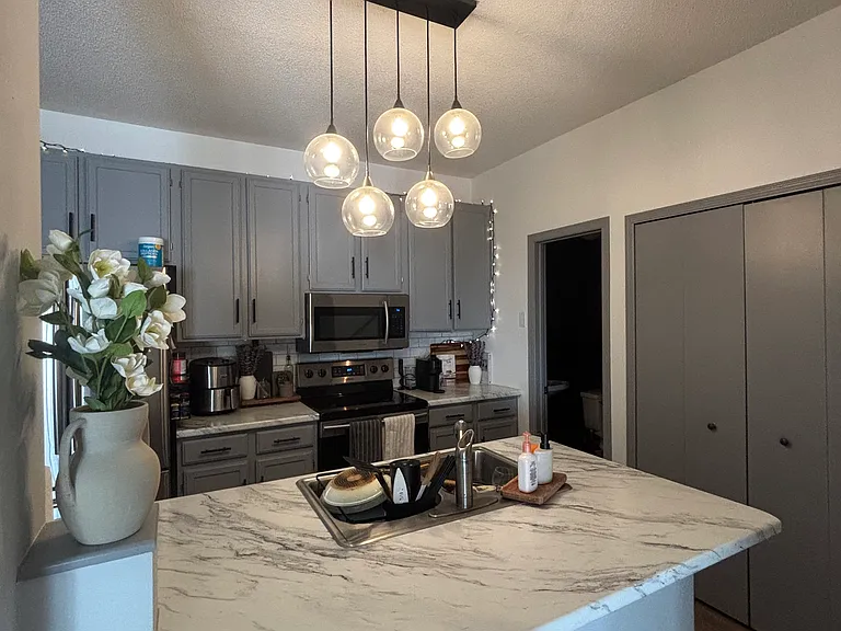 13605 Carmody Dr — Photo 4