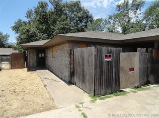 6018 S Madison Pl, Tulsa, OK 74105