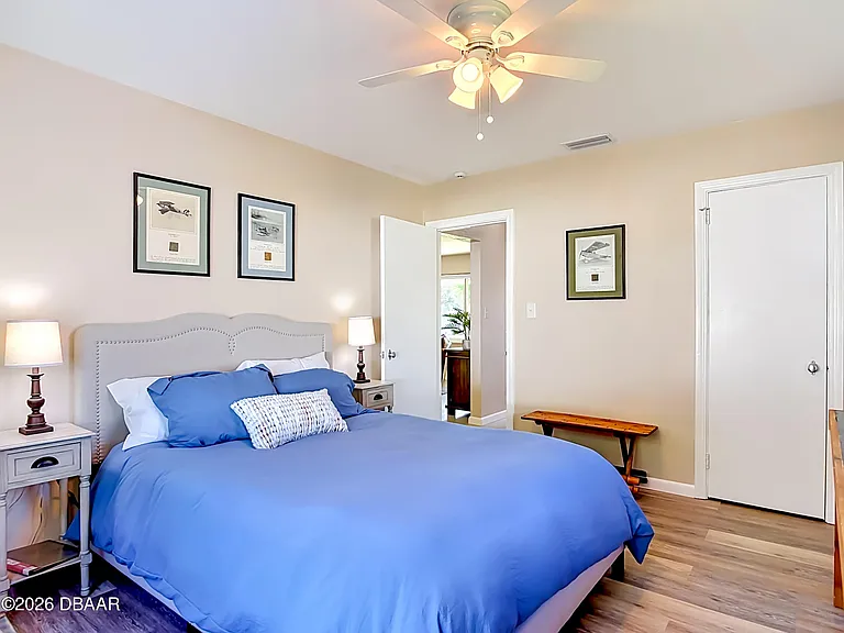 1621 N Oleander Ave — Photo 24