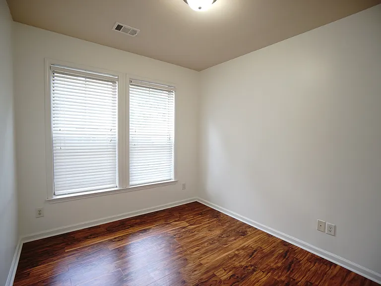 741 Village Field Ct — Photo 6
