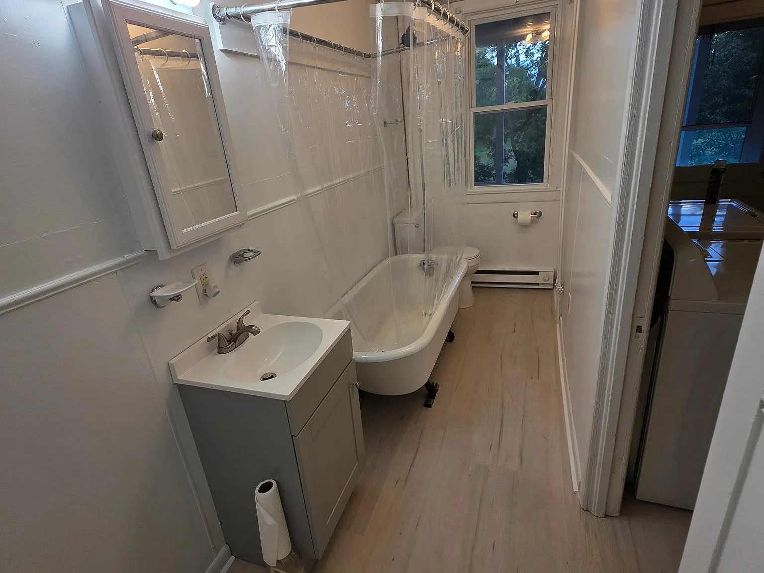 Studio Apartment - Just Updated! — Photo 3