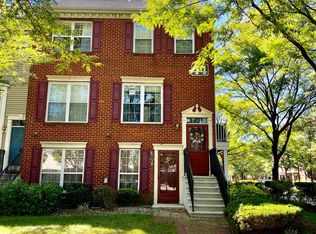 11 Society Hill Dr N, Jersey City, NJ 07305