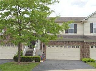 2623 Loren Ln #2623, Algonquin, IL 60102