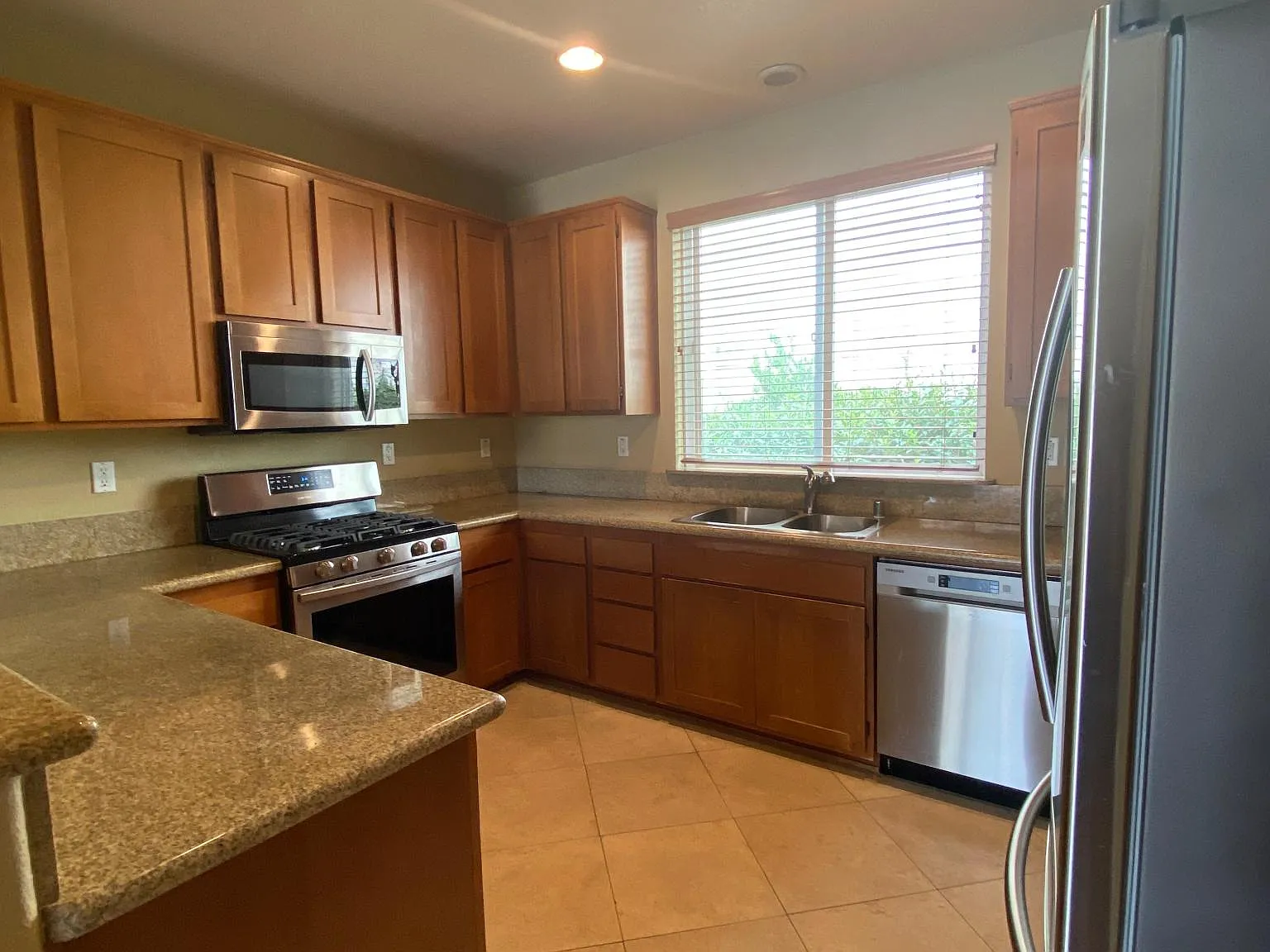 3143 Ibis Ln — Photo 2