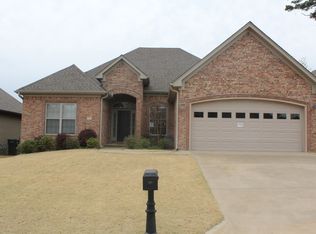 34 Kanis Creek Pl, Little Rock, AR 72223