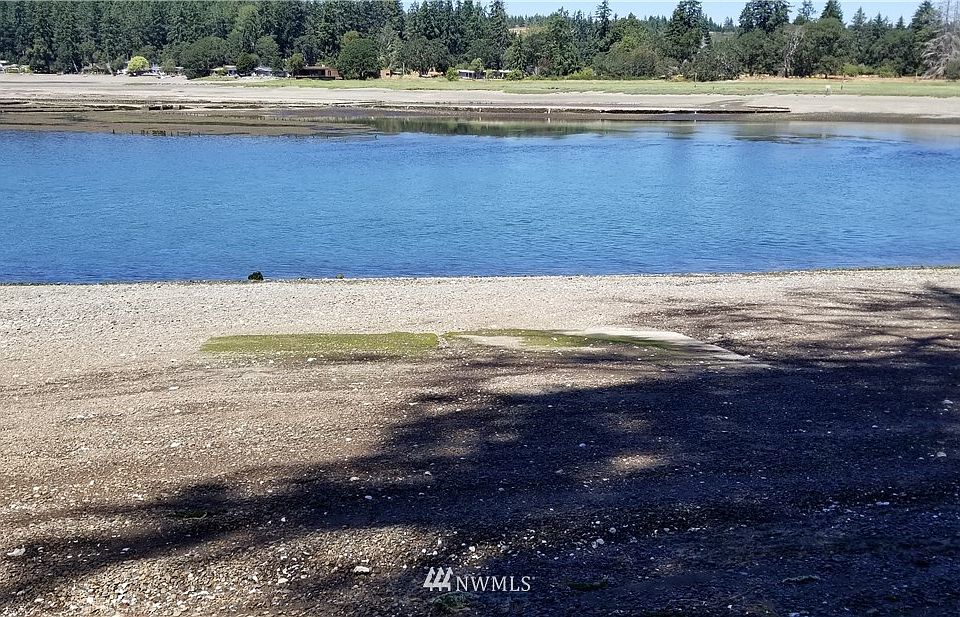 1st image of 0 Lot 4 E Beaver Lane