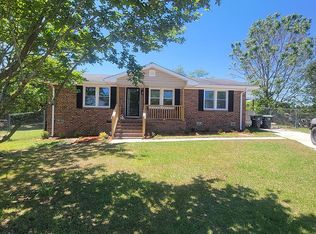 105 Cross Hill Cir, Lexington, SC 29073