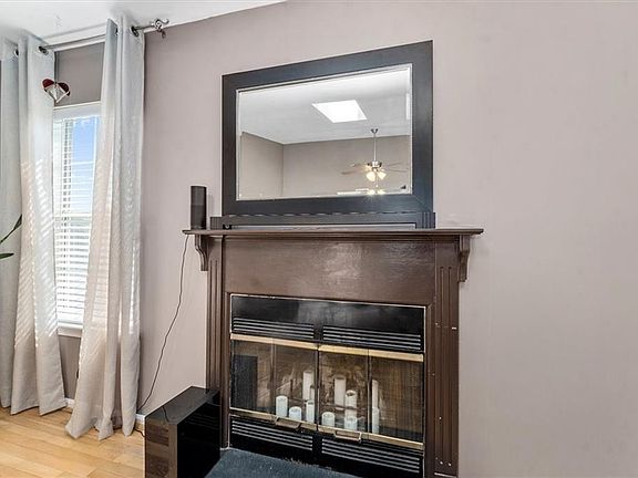 wood burning fireplace 