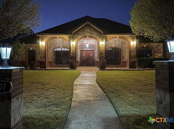 3rd image of 5207 Driftwood Ct