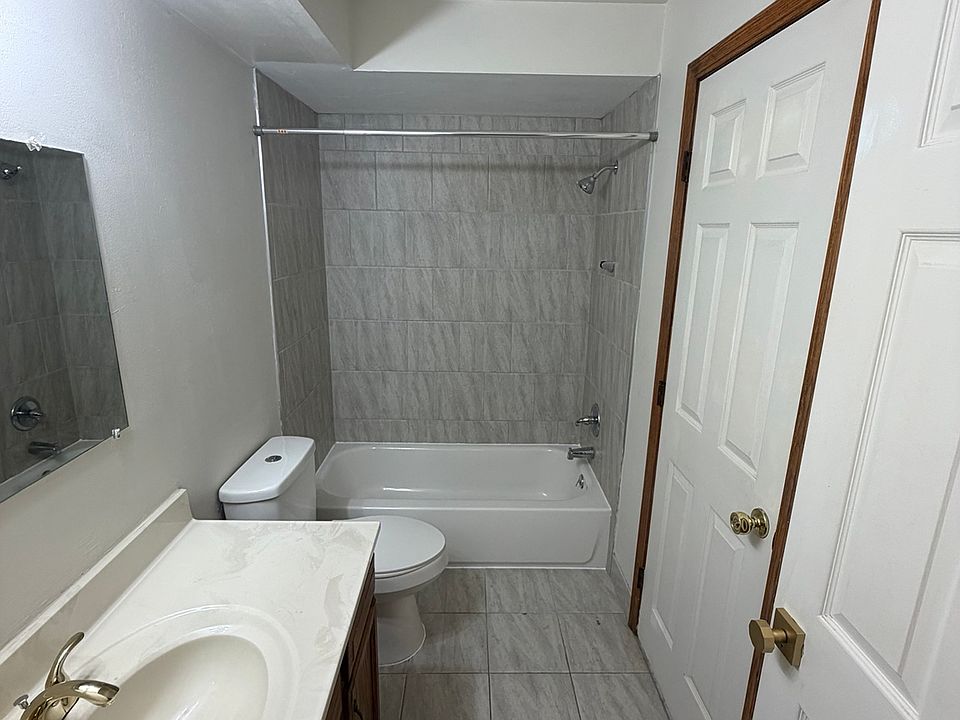 36839 Brewster Ln, photo 10