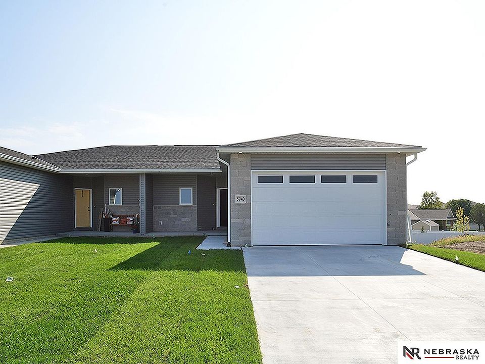 1st image of 9446 Duckhorn Dr
