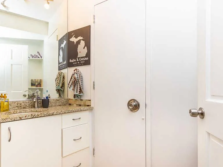 300 N State St #2830 — Photo 13