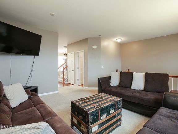 4th image of 431 Town Center Blvd #431