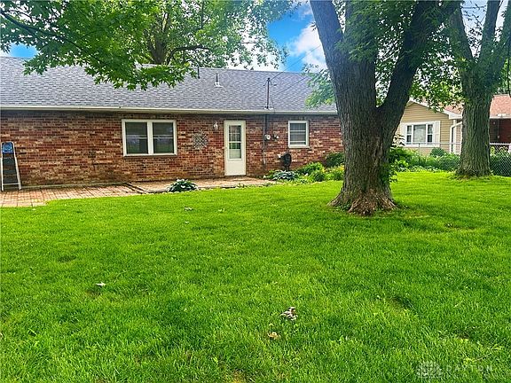5th image of 920 Frontier Dr