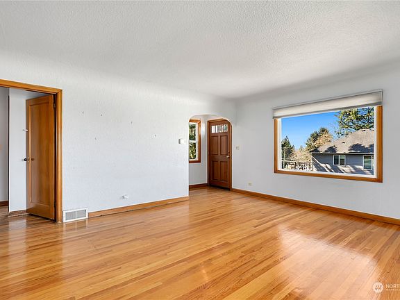 4th image of 7561 31st Street W