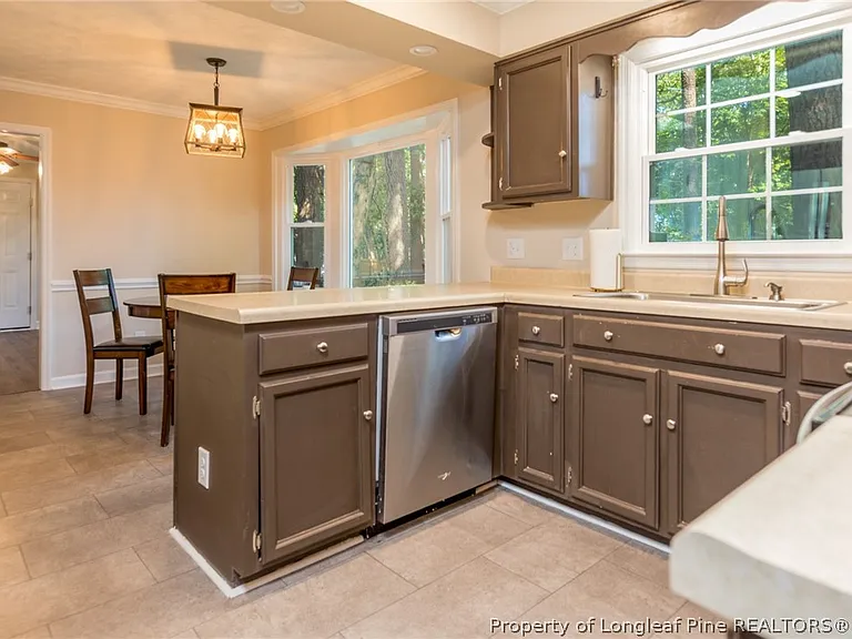 3356 Quarry Dr — Photo 13