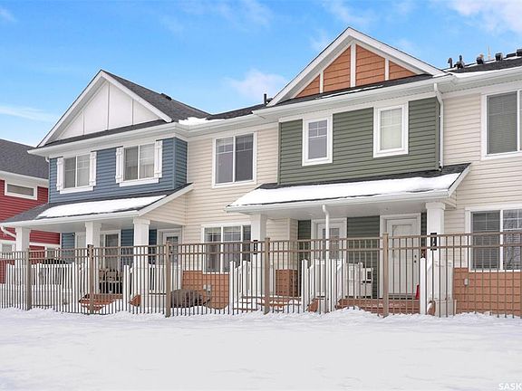 2nd image of UNIT 15-5290 Aerodrome ROAD