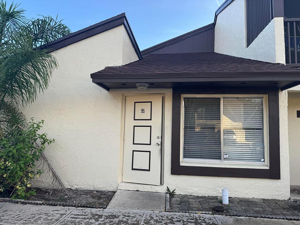 1st image of 5336 Bosque Lane #95