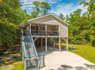 4110 5th St, Bay Saint Louis, MS 39520