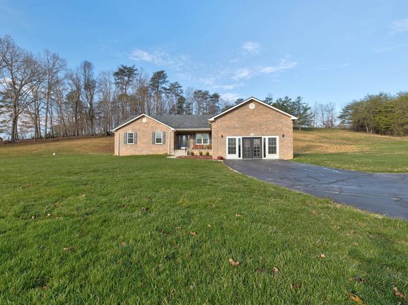110 Fay St, Jeffersonville, KY 40337