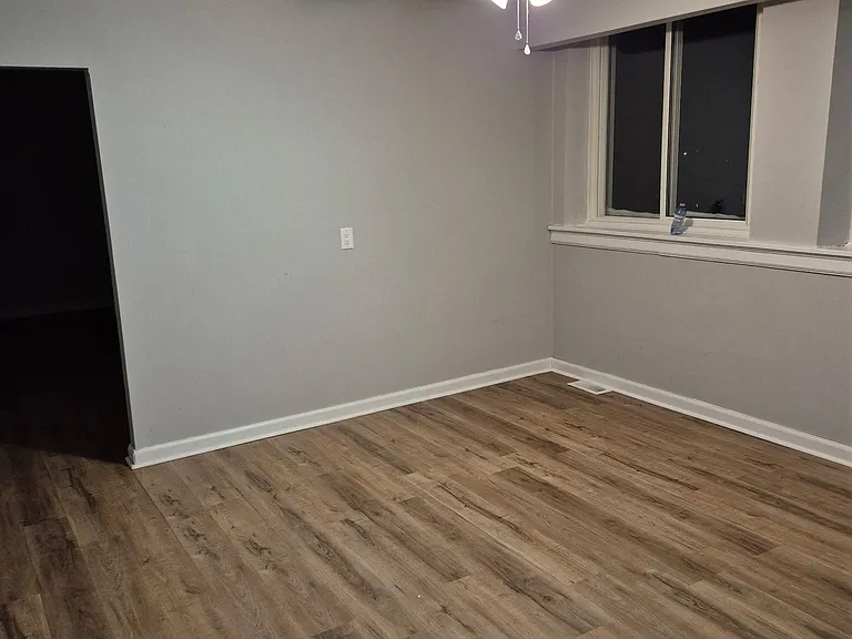 10 William St N #6 — Photo 4