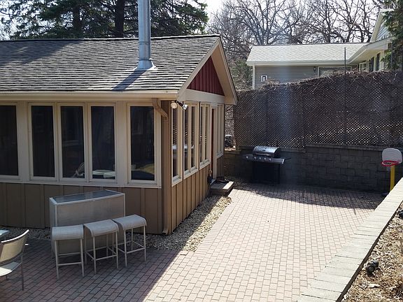 View of 3 season porch 