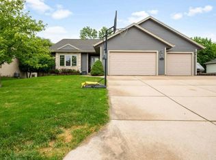 203 Jenna Ct, Watertown, WI 53098