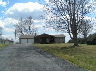188 Squire Ln SE, Hebron, OH 43025