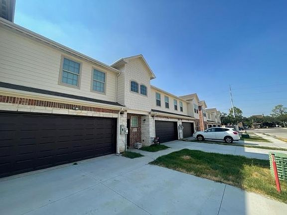 3rd image of 3665 Noor Dr