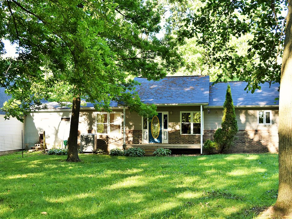 2314 N 1570 East Rd, Ashkum, IL 60911 Zillow