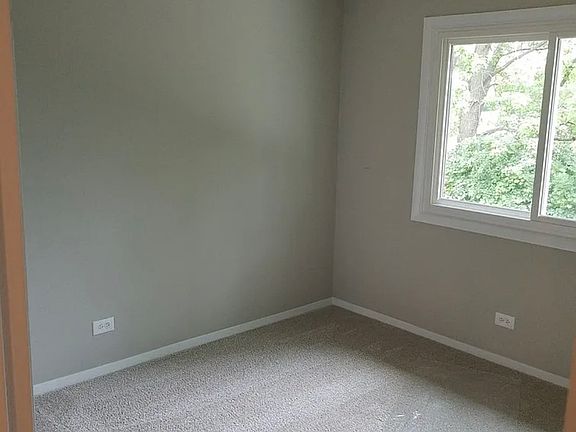 4th image of 5730 Essex Ct